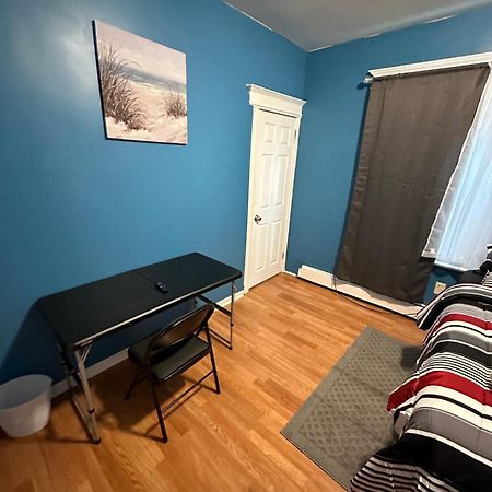 Fidelia Halos Room Queen Bed, Minutes From Newark Liberty International Airport And Newark Penn Station Extérieur photo