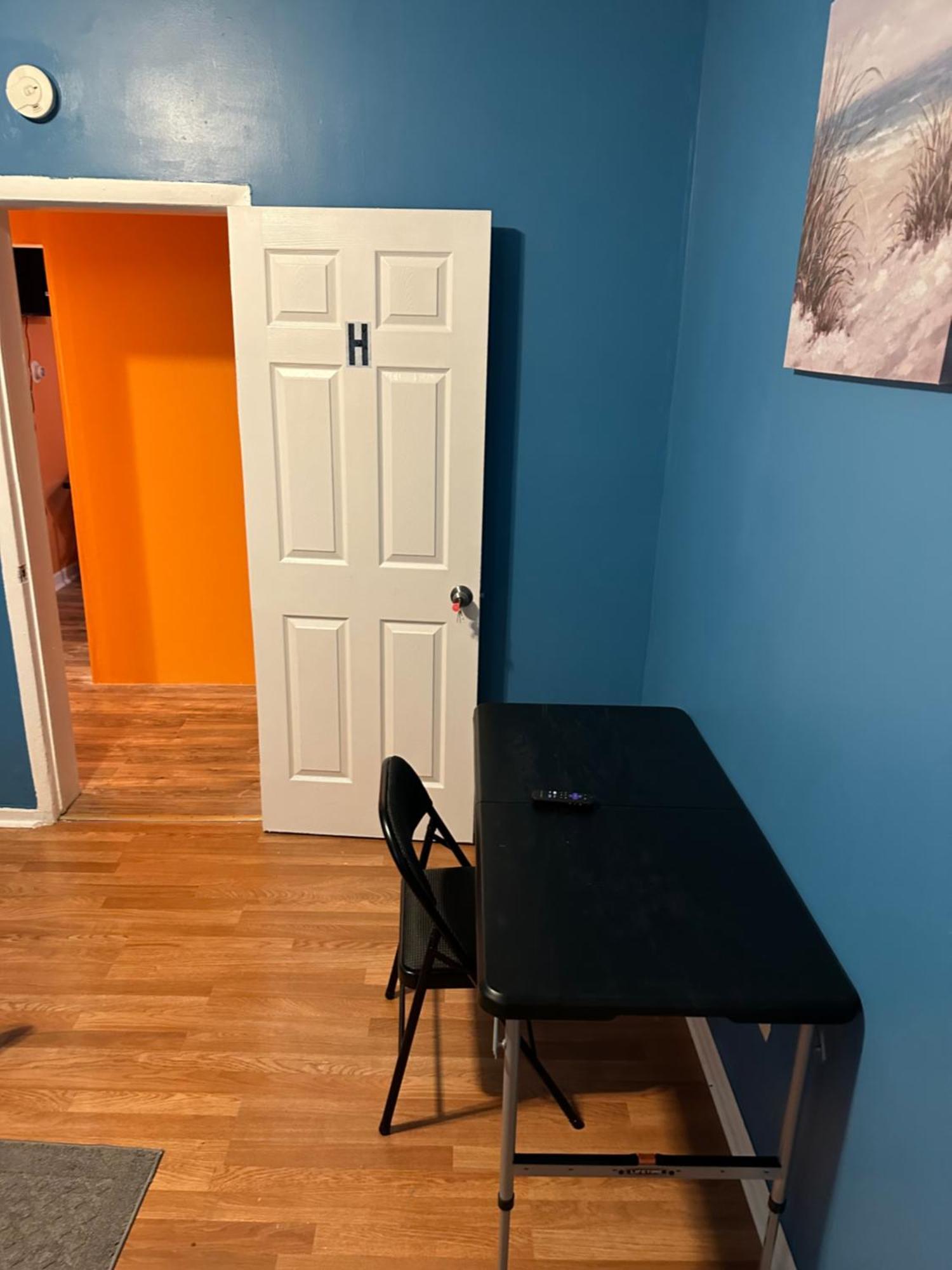 Fidelia Halos Room Queen Bed, Minutes From Newark Liberty International Airport And Newark Penn Station Extérieur photo